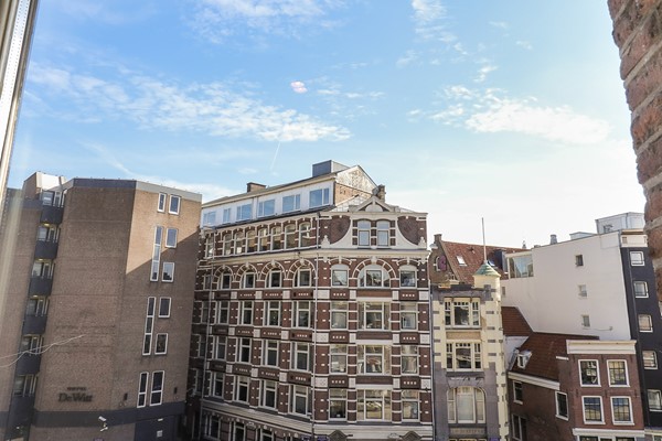 Medium property photo - Nieuwezijds Voorburgwal, 1012 RZ Amsterdam